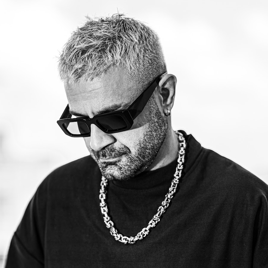 شاهین نجفی (Shahin Najafi)